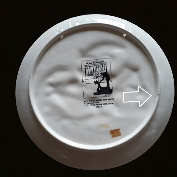 - WALT DISNEY'S 3D FANTASIA 50TH ANNIVERSARY PLATE - Picture 2 of 4
